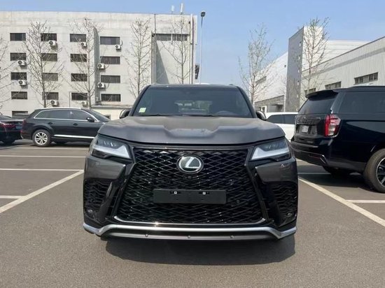 23款雷克萨斯LX500d柴油 最新报价200万