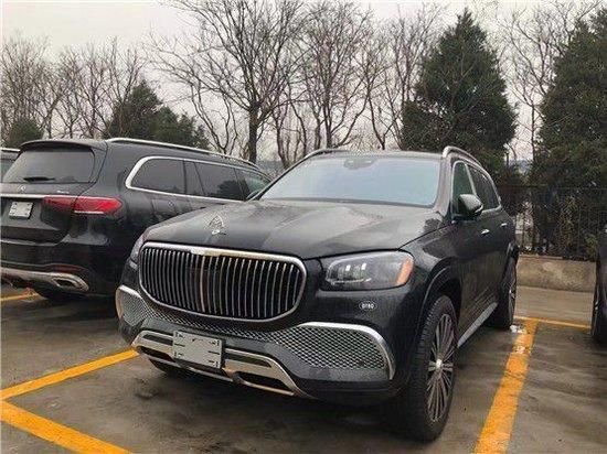 23款奔驰迈巴赫GLS600 天津港现车价格