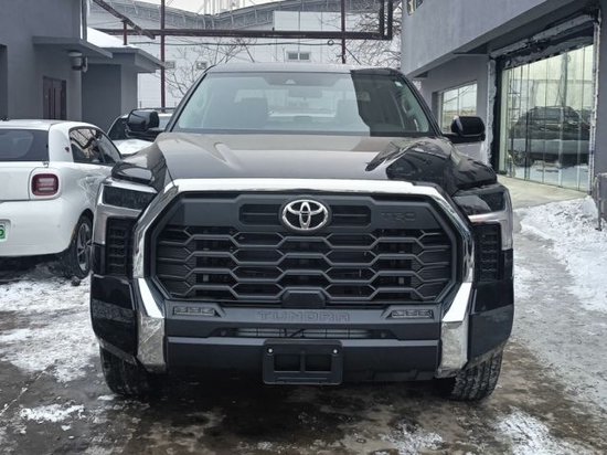 2024款丰田坦途3.5T油电混动皮卡特价售