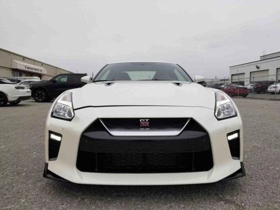 进口战神日产GTR 不到二百万圆你跑车梦
