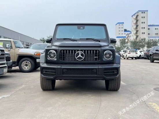 23款奔驰G63 AMG磨砂黑红三碳大满配价格