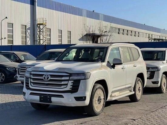 2023款丰田酷路泽4.0国六售价仅需71万