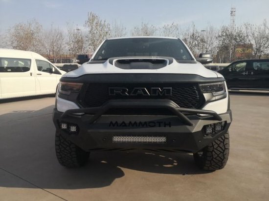 2023款道奇公羊TRX猛犸象皮卡年底特惠