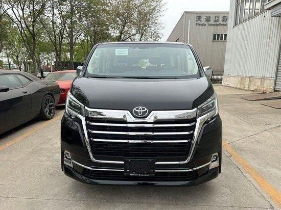 2023款丰田格兰维亚商务个性定制改装