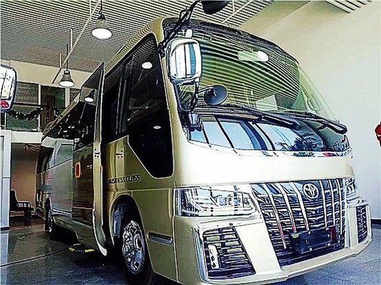 丰田考斯特专卖 17座考斯特优惠5万