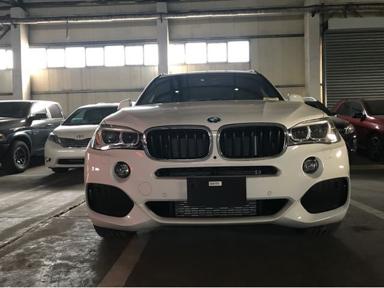 2018款加规宝马X5M燃爆五一现金直降价