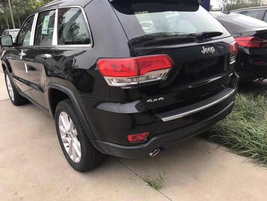 17款JEEP大切诺基3.6L中东配置油耗参数