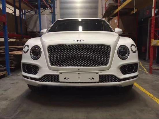 18款宾利添越现车丰富的个性化选择