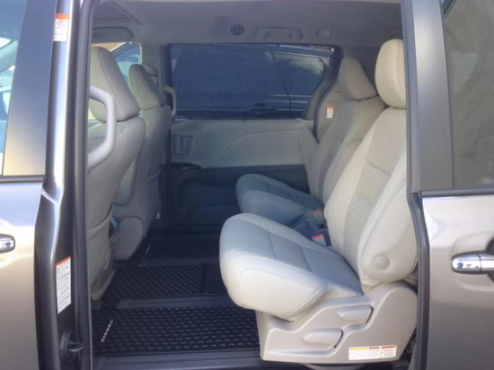 关税下调2018款丰田塞纳家庭出游实用车