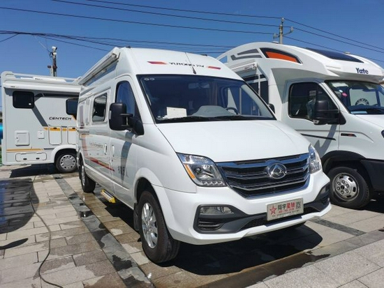 新款上汽大通宇通B型V80房车提车多少钱