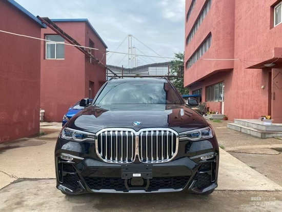 21款宝马X7现车报价天津港本家货源详情