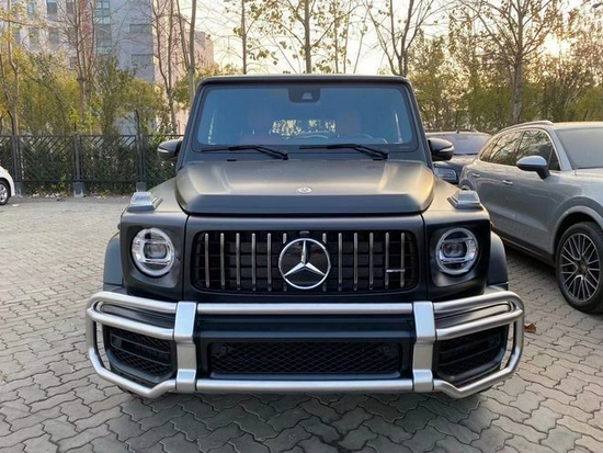 2021款奔驰G63平行进口国六价格十分个性
