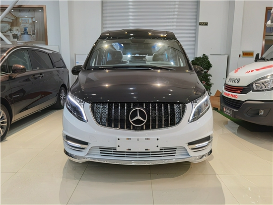 2021款奔驰威霆商务车改装十月特惠价