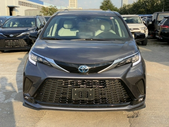 21款丰田塞纳2.5L国六现车钜惠奶爸神车