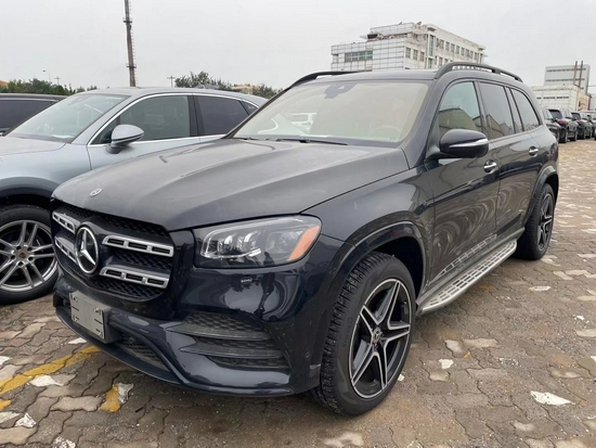 2021款奔驰gls450港口现车现金直降20万