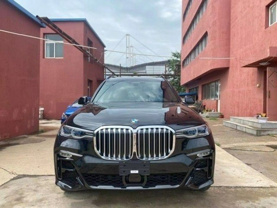 21款宝马X7 全新升级首付30万X7开回家