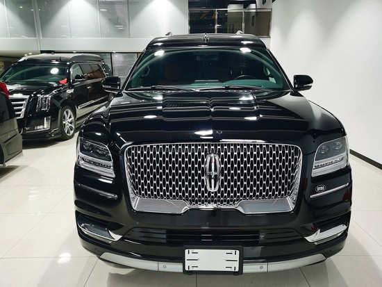 美规加长林肯领航员四座商务领袖一号