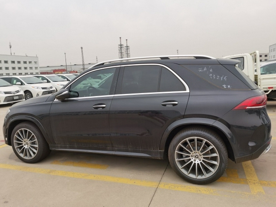 gle350奔驰最新报价,gle350奔驰2021款 2021款奔驰gle350天津港现车最新报价