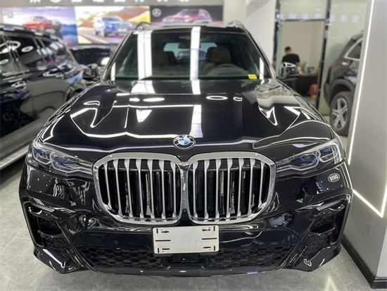 21款宝马X7卓越豪华性价比超高优惠30万