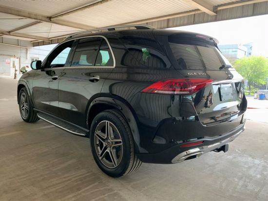 奔驰gle350 2021款,奔驰gle450 2021款 2021款奔驰gle350国六钜惠60余万心动购