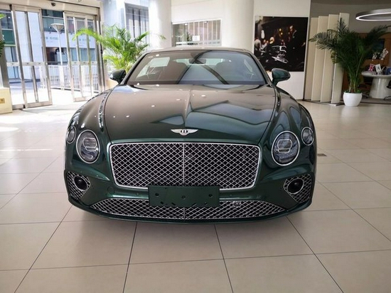 21款宾利欧陆GT特殊颜色现车到店售全国