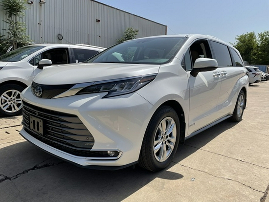 丰田2021年新款轿车,2021年丰田最新款车 2021款丰田塞纳四驱顶配ltd版现车钜惠