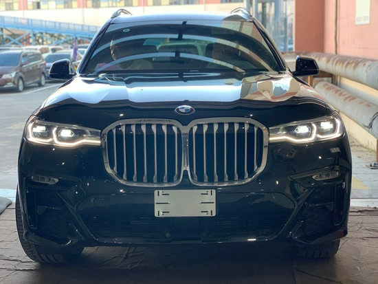 2021款宝马X7店内持续降15万元最新行情