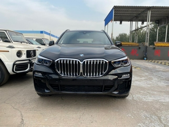 22款宝马X5国六清仓钜惠60余万色全裸售