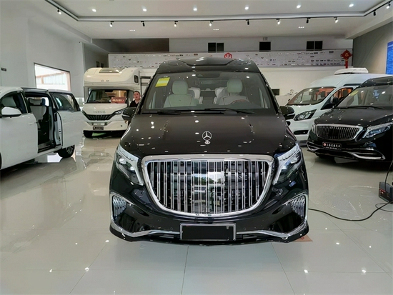 奔驰V级高顶圣母峰上海现车特惠中!