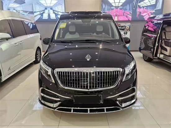 奔驰威霆商务车上海现车 低调奢华舒适