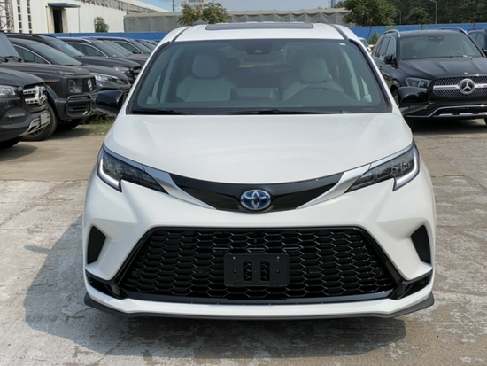 2021款丰田塞纳商务车性价比之王优惠多