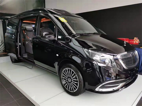 上海购车钜惠60多万买奔驰威霆高顶