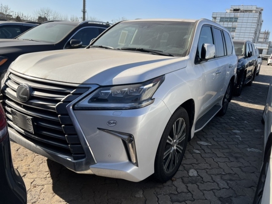 2021款雷克萨斯LX570国六配置价格出售