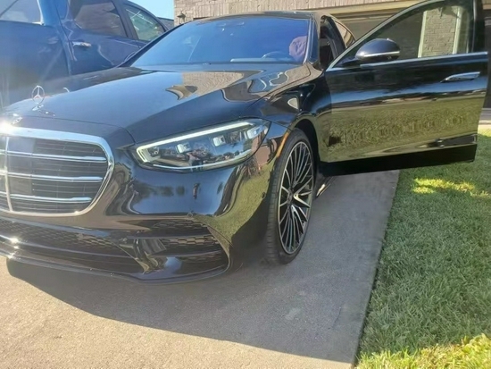 2022款奔驰S500 天津港不加价送豪礼