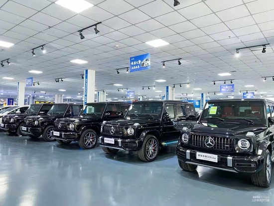 国六奔驰G63墨版购物节好礼来袭送折扣