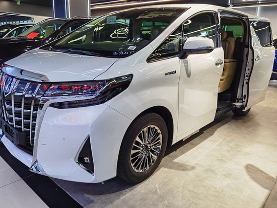 2021款丰田埃尔法混动版钜惠分期简便