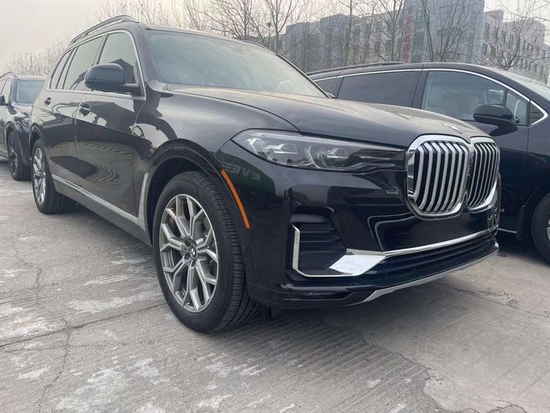 2022款宝马X7价铬进口现车国六跌破95万