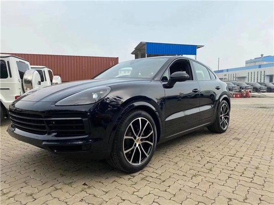 21款保时捷卡宴现车国六优惠20万提走