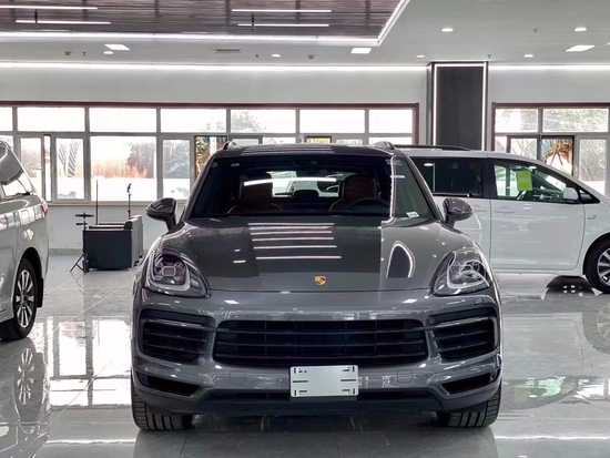 21款平行进口保时捷卡宴现车落地多少钱