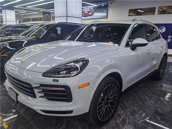 22款平行进口保时捷卡宴S现车落地总价
