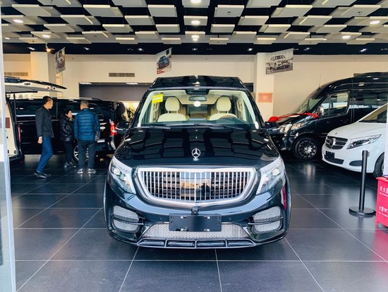 多功能商务车奔驰V260七座无隔断报价
