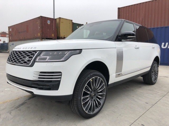 2021款路虎揽胜汽油创世加长版优惠出售