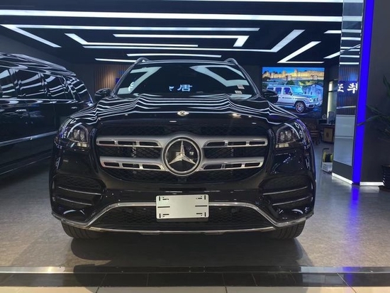 22款奔驰gls450加版国六现车90余万价格