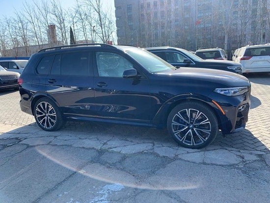 进口2021款宝马X7国六3.0T现车优惠促销