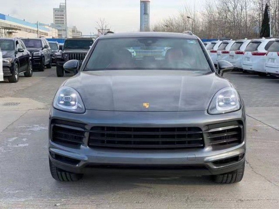 21款保时捷卡宴2.9T火热降价中80万起售