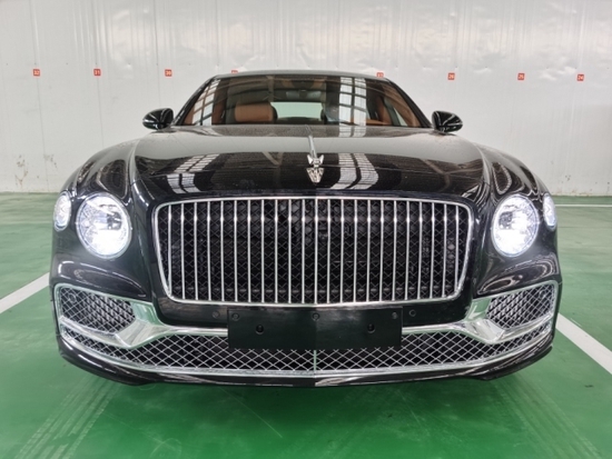 2022款宾利飞驰天津港现车实拍可售全国