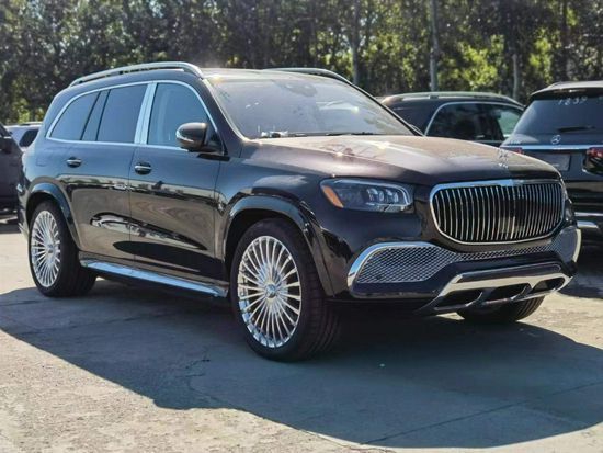21款迈巴赫GLS600 天津港现车290万促销