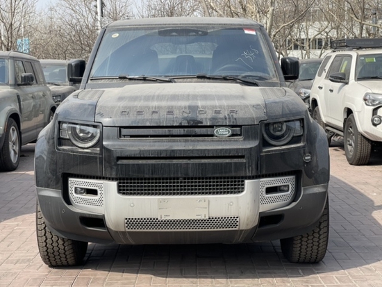 22款路虎卫士港口现车实拍最新优惠8万