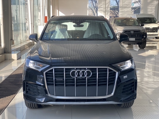 进口2021款奥迪Q7现车直降54万提现车