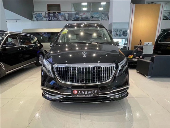 奔驰V260L商务车高端定制品鉴奢华